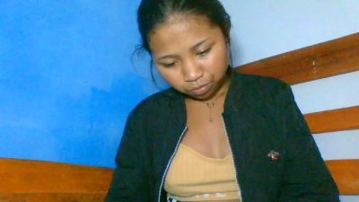 elinah_xxx live cam on Cam4
