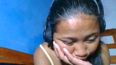 elinah_xxx live cam on Cam4