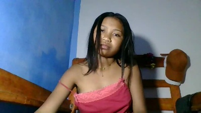 elinah_xxx live cam on Cam4