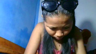 elinah_xxx live cam on Cam4