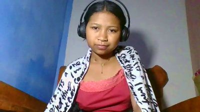 elinah_xxx live cam on Cam4
