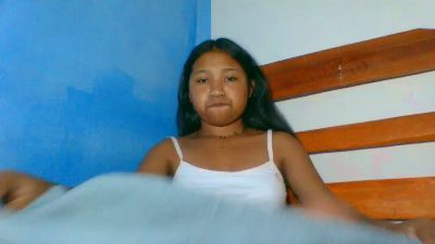 elinah_xxx live cam on Cam4