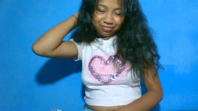 elinah_xxx live cam on Cam4