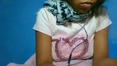 elinah_xxx live cam on Cam4