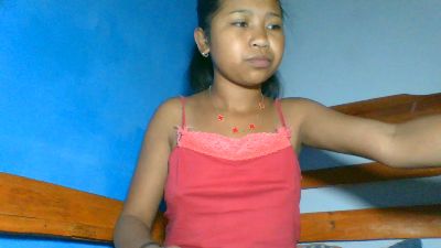 elinah_xxx live cam on Cam4