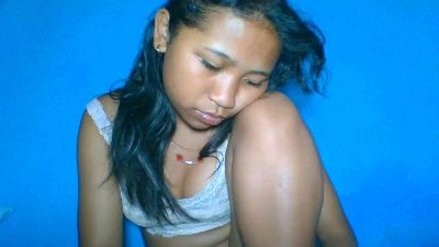 elinah_xxx live cam on Cam4