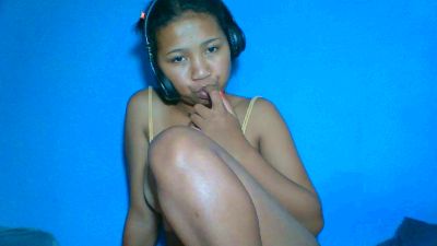 elinah_xxx live cam on Cam4