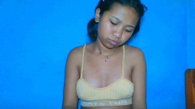 elinah_xxx live cam on Cam4