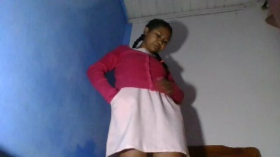 elinah_xxx live cam on Cam4