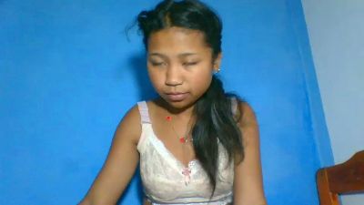 elinah_xxx live cam on Cam4