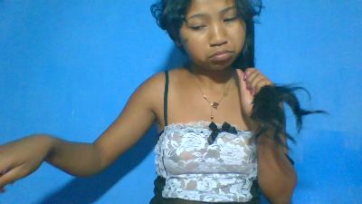 elinah_xxx live cam on Cam4