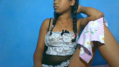 elinah_xxx live cam on Cam4
