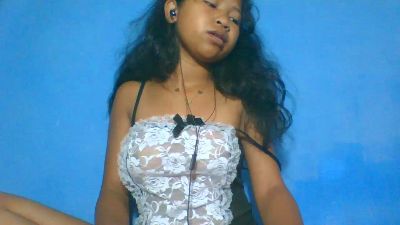 elinah_xxx live cam on Cam4