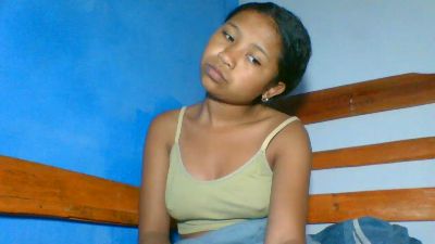 elinah_xxx live cam on Cam4