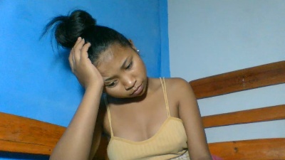 elinah_xxx live cam on Cam4