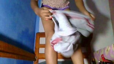 elinah_xxx live cam on Cam4