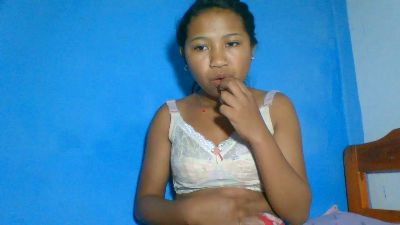 elinah_xxx live cam on Cam4