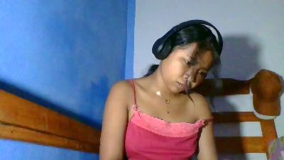 elinah_xxx live cam on Cam4