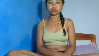 elinah_xxx live cam on Cam4