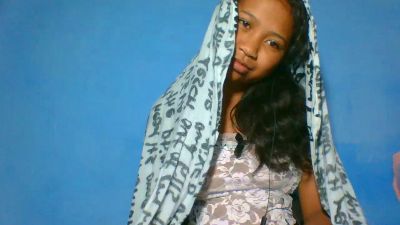 elinah_xxx live cam on Cam4