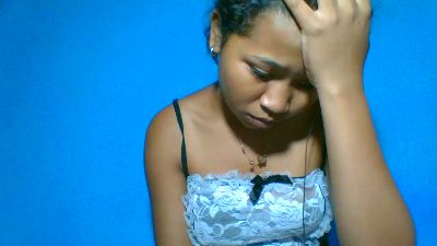 elinah_xxx live cam on Cam4