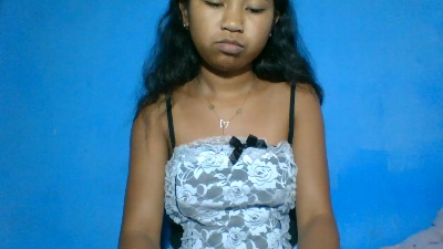 elinah_xxx live cam on Cam4
