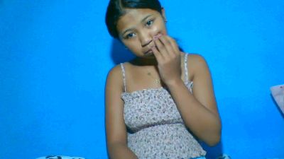 elinah_xxx live cam on Cam4