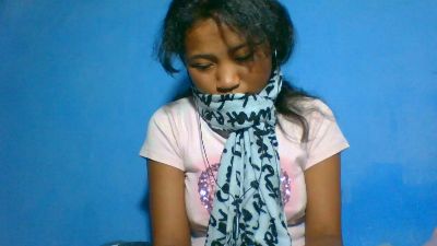 elinah_xxx live cam on Cam4