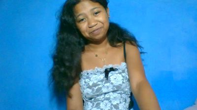 elinah_xxx live cam on Cam4