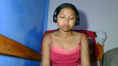 elinah_xxx live cam on Cam4