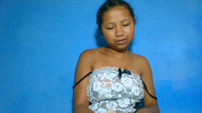 elinah_xxx live cam on Cam4