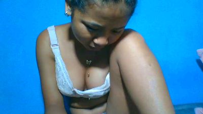 elinah_xxx live cam on Cam4