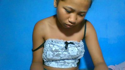 elinah_xxx live cam on Cam4