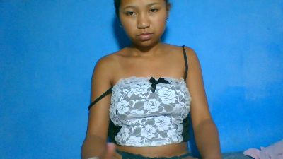 elinah_xxx live cam on Cam4