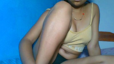 elinah_xxx live cam on Cam4