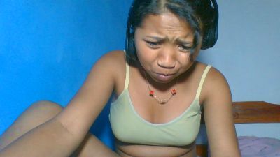 elinah_xxx live cam on Cam4
