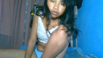 elinah_xxx live cam on Cam4