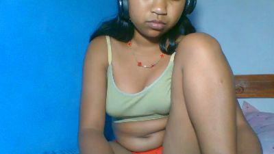 elinah_xxx live cam on Cam4