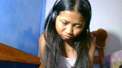 elinah_xxx live cam on Cam4