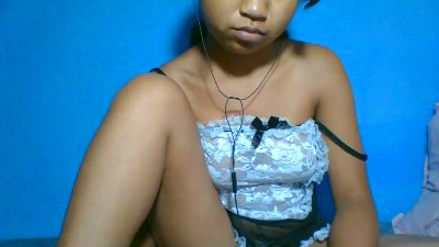 elinah_xxx live cam on Cam4