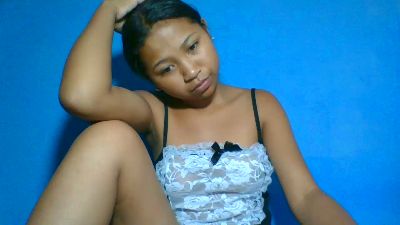 elinah_xxx live cam on Cam4