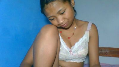 elinah_xxx live cam on Cam4