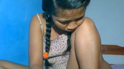 elinah_xxx live cam on Cam4