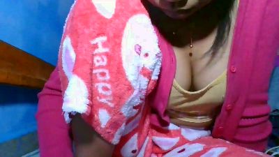 elinah_xxx live cam on Cam4
