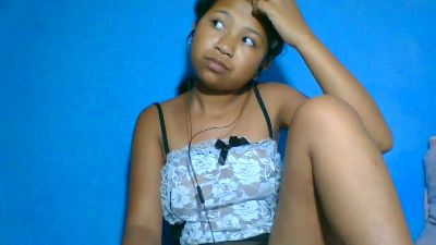 elinah_xxx live cam on Cam4