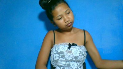 elinah_xxx live cam on Cam4