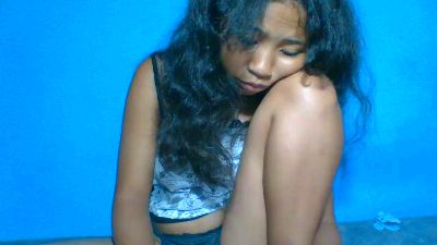 elinah_xxx live cam on Cam4
