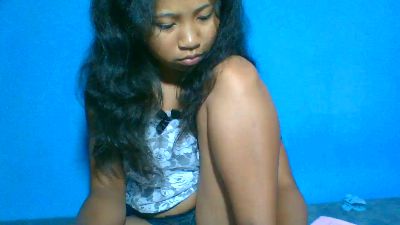 elinah_xxx live cam on Cam4