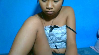 elinah_xxx live cam on Cam4