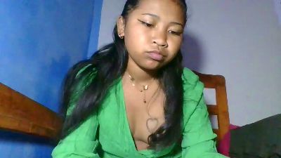 elinah_xxx live cam on Cam4